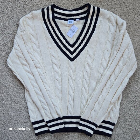 GAP Sweaters - NWT GAP Cotton V-Neck Tennis Polo Cricket Sweater Cable Knit XS